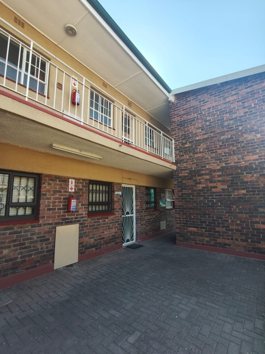 1 Bedroom Property for Sale in Sasolburg Free State